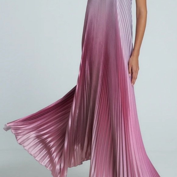 L’IDÉE Strapless Red cherry Pleated Gown Dress - Picture 13 of 15